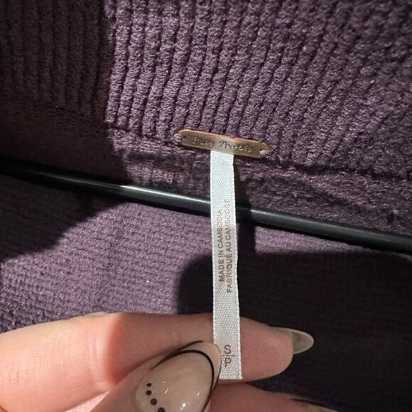 NWT- Free People “Ottoman Slouchy Tunic” (Black Raisin) - Size small - Picture 11 of 11